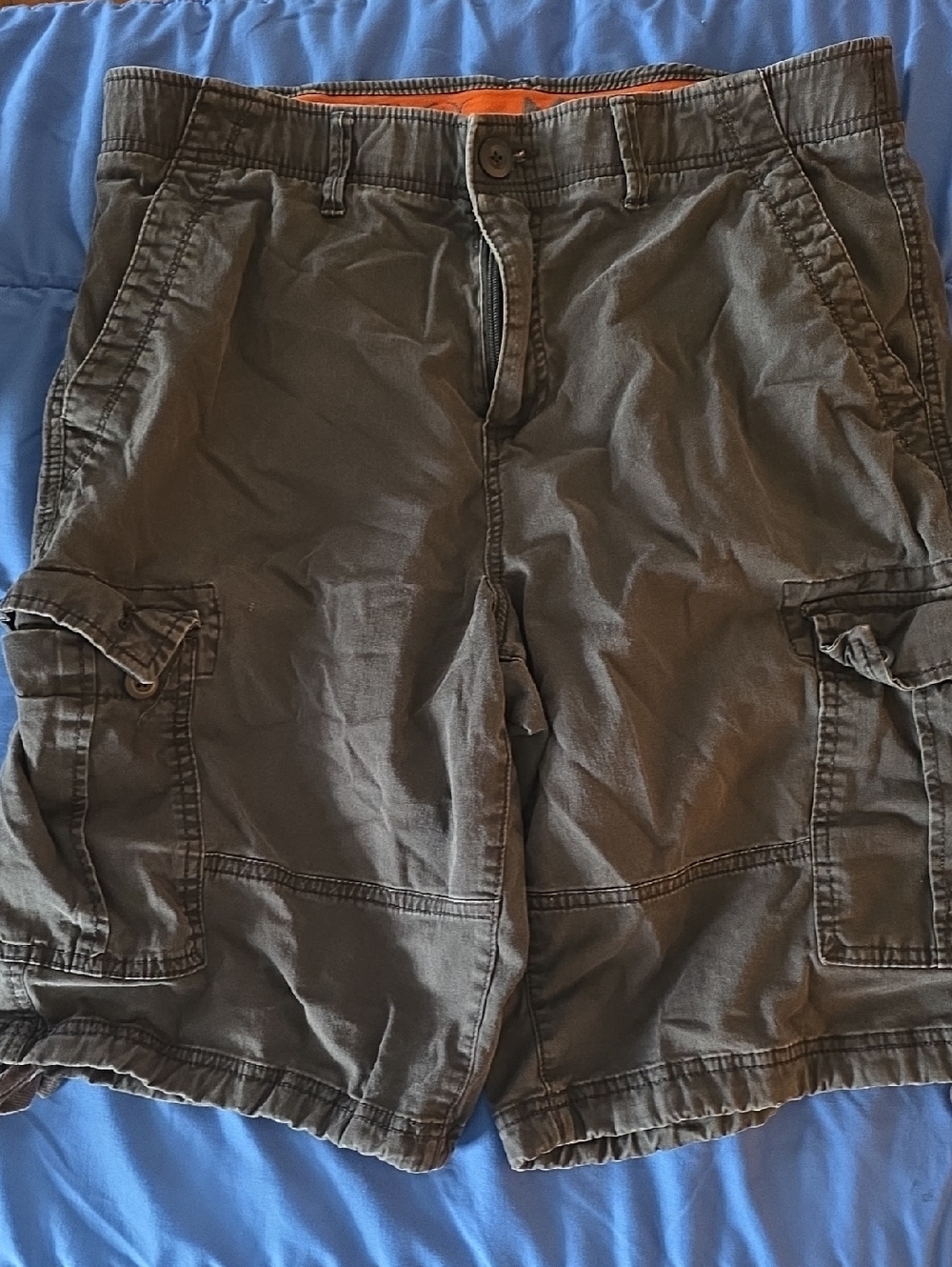 Urban Pipeline MaxFlex Cargo Shorts Mens Size 38 Dark Grey Khaki Casual Utility